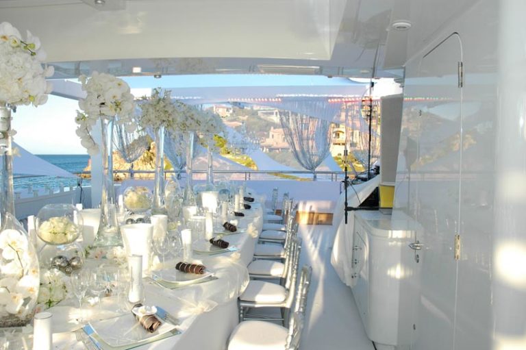 Location yacht de luxe pour votre mariage à Monaco