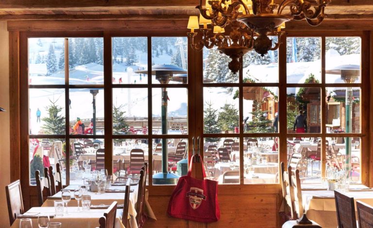 Luxury restaurant for wedding on the slot in Courchevel 1850