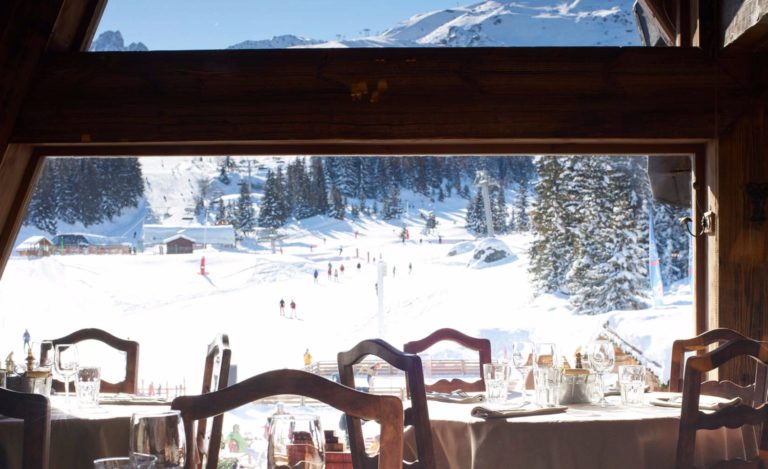 Luxury restaurant for wedding on the slot in Courchevel 1850