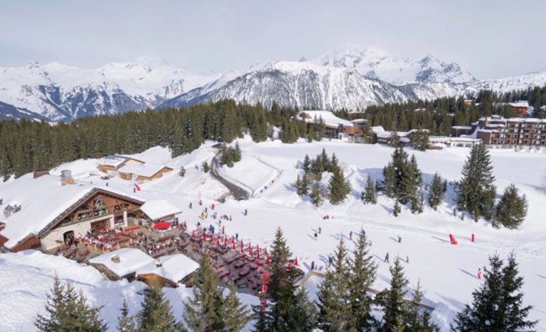 Luxury restaurant for wedding on the slot in Courchevel 1850