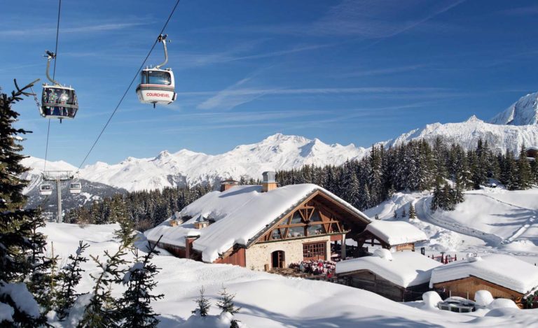 Luxury restaurant for wedding on the slot in Courchevel 1850